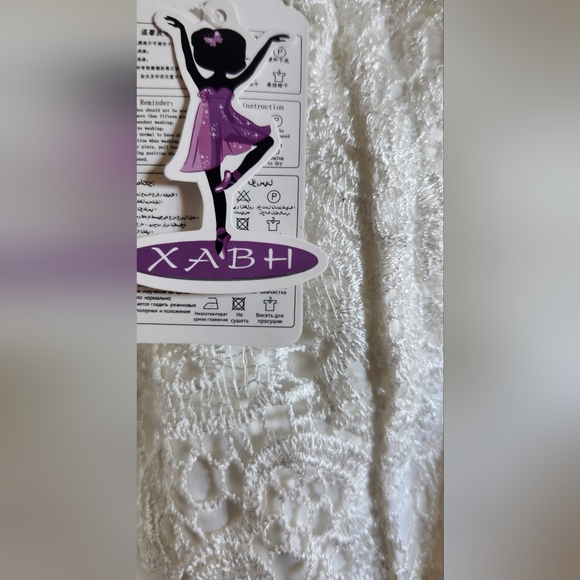 NWT ABH white dress - Picture 14 of 15